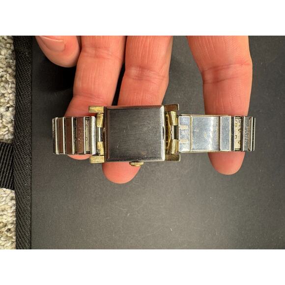 Vintage Gruen Veri-Thin Precision With Calendar Stretch Band 20mm 10k GF main image 4